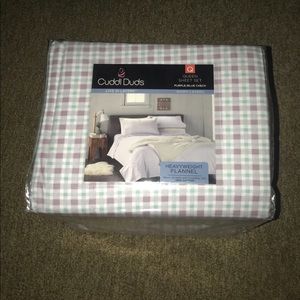 Queen size flannel sheet set